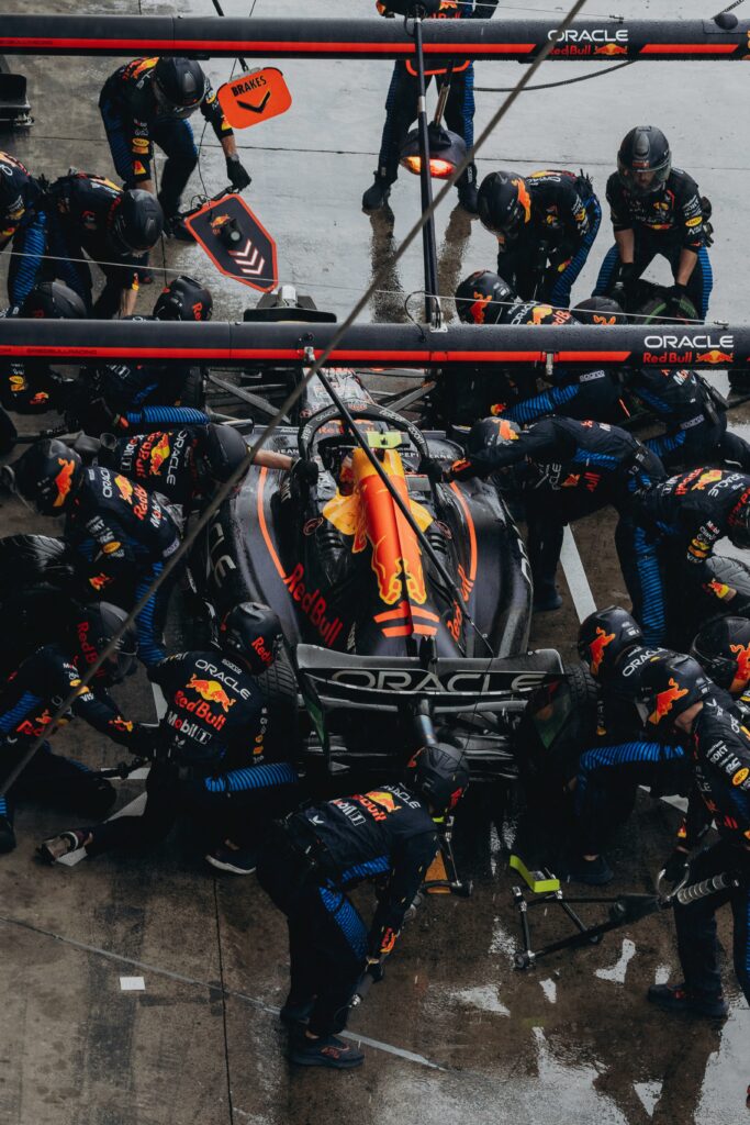 F1 PITSTOP IMAGE